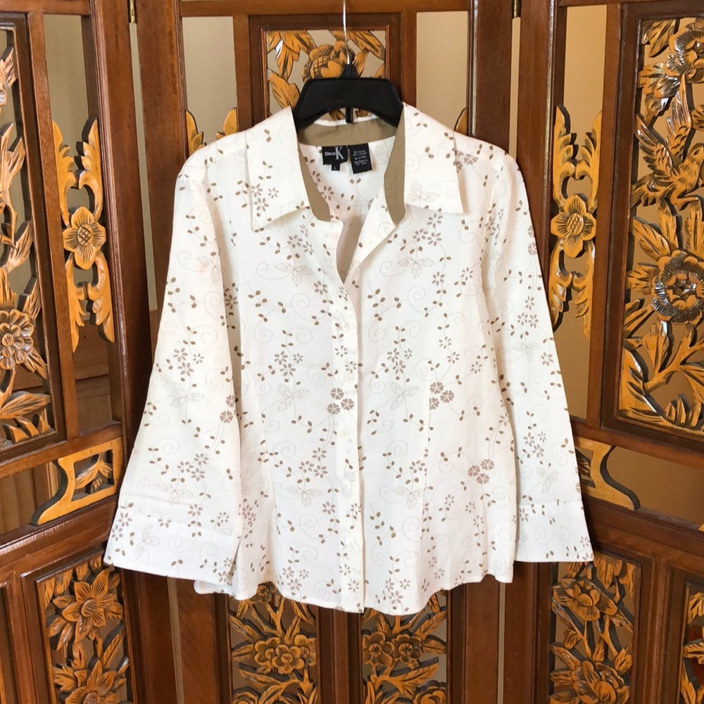 Dina K Floral Print Button Down Top Size L